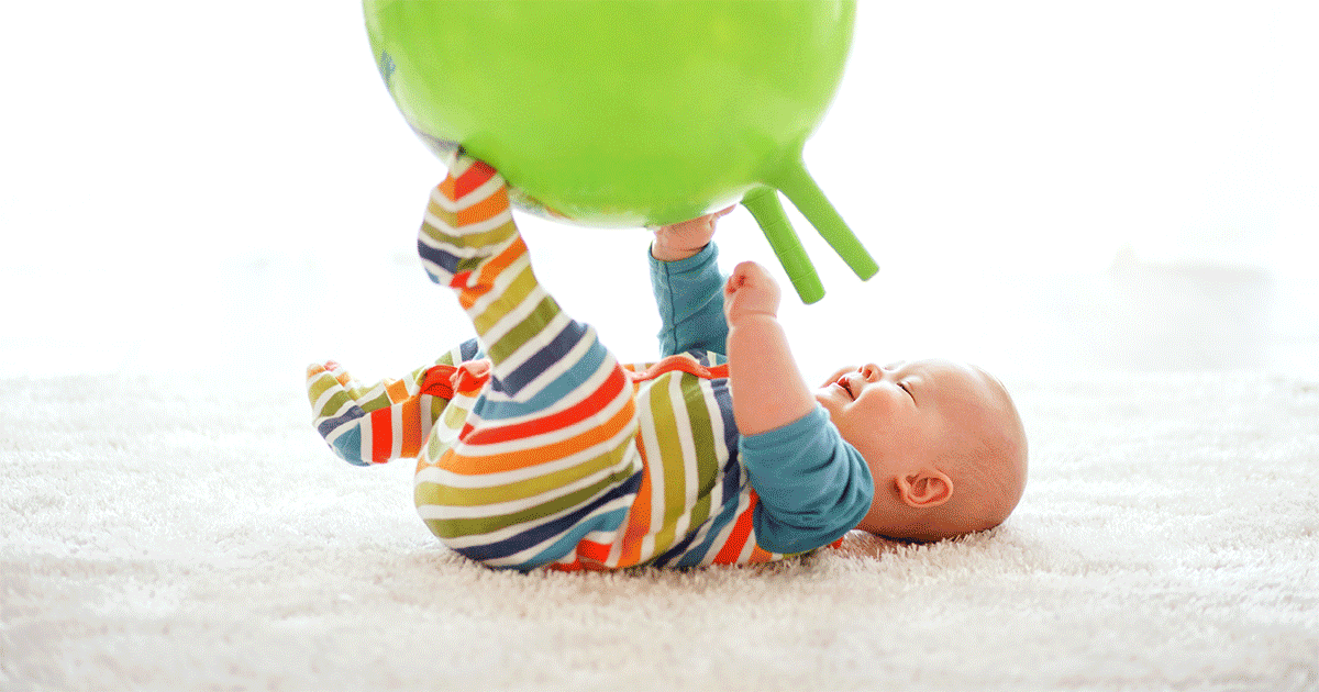 How To Entertain An Infant On A Plane