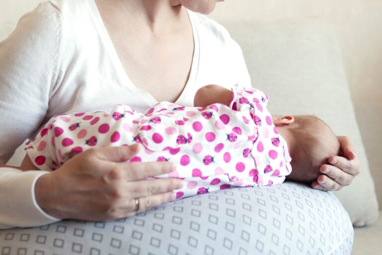 4 Reasons Your Baby Never Seems Satisfied After Breastfeeding