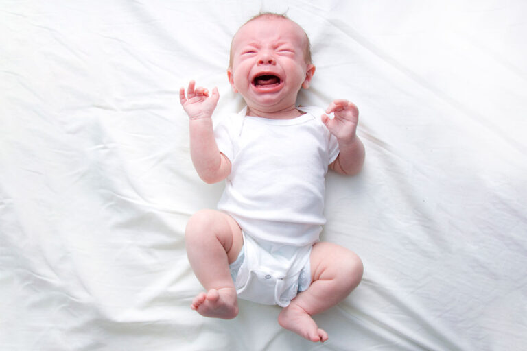 Top 5 Reasons Your Newborn Wakes Up Screaming